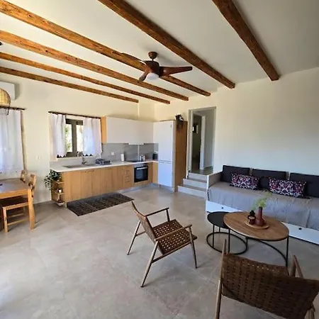 Wind Apartment In Agia Roumeli Exterior photo