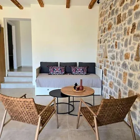 Wind Apartment In Agia Roumeli Exterior photo