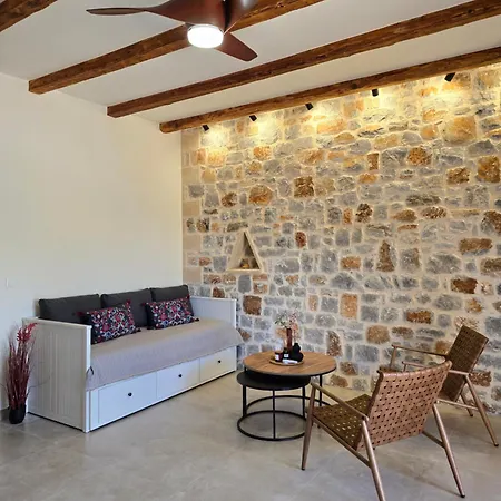 Wind Apartment In Agia Roumeli Exterior photo